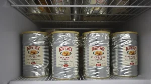 Rappel d’urgence chez Intermarché, Auchan, Leclerc et d'autres enseignes pour ces boîtes de choucroute altérées